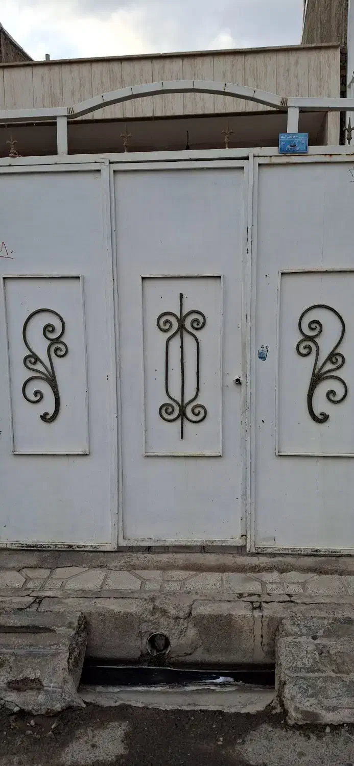 درب  آهنی سه لنگه|مصالح و تجهیزات ساختمان|نظرآباد, رسالت|دیوار