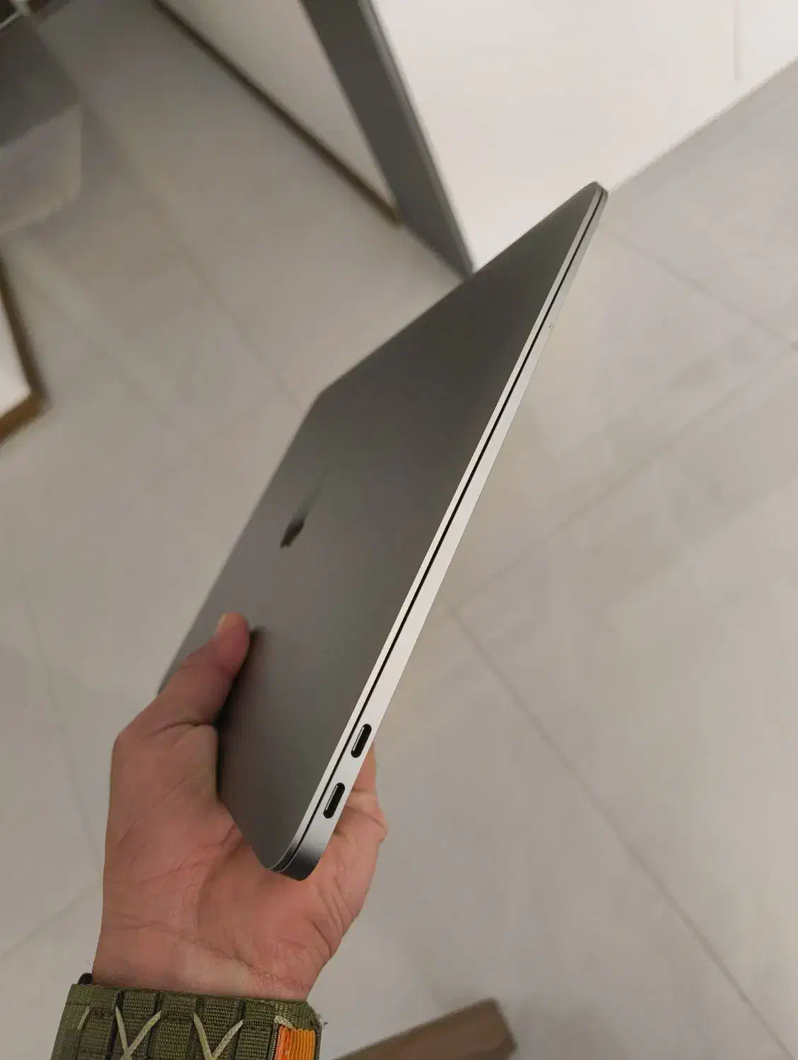 macbook air m1 ll/a معاوضه با گوشی|رایانه همراه|شیراز, معالیآباد|دیوار