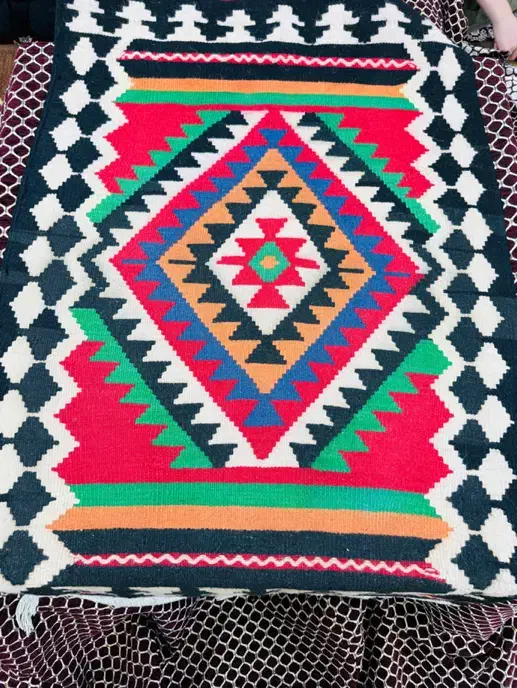 گلیم دستبافت تمیز|گلیم، جاجیم، گبه|قم, ولیعصر|دیوار