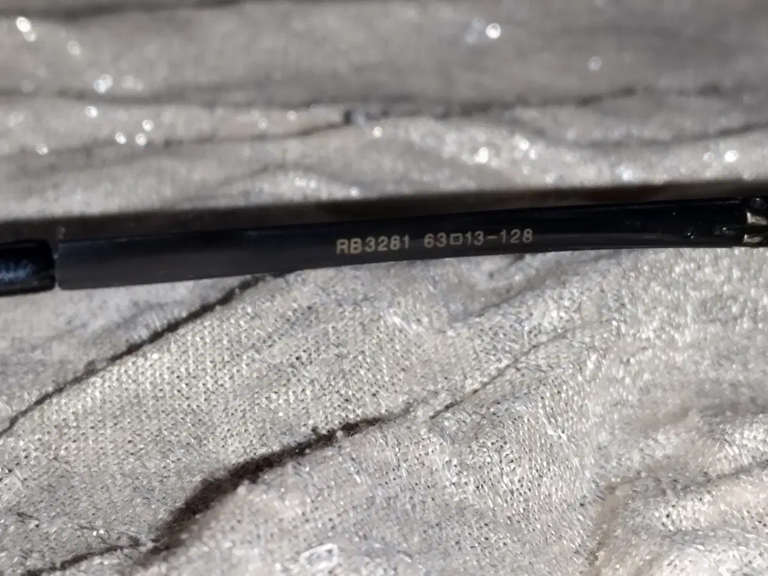 عینک ریبن اصل|زیورآلات و اکسسوری|رشت, پیرکلاچای|دیوار