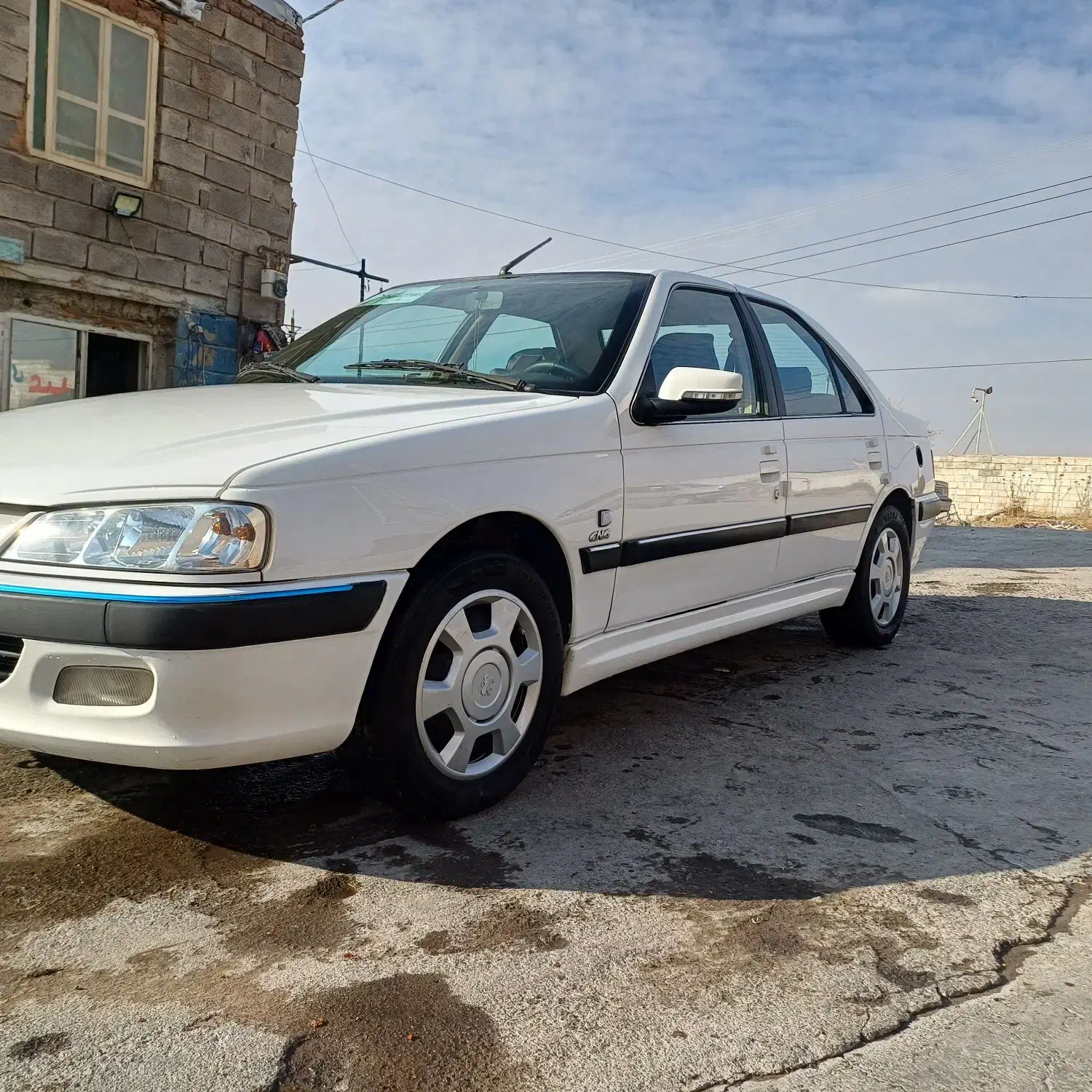 پژوپارس دوگانه کارخانه مدل۹۸|خودرو سواری و وانت|مراغه, |دیوار