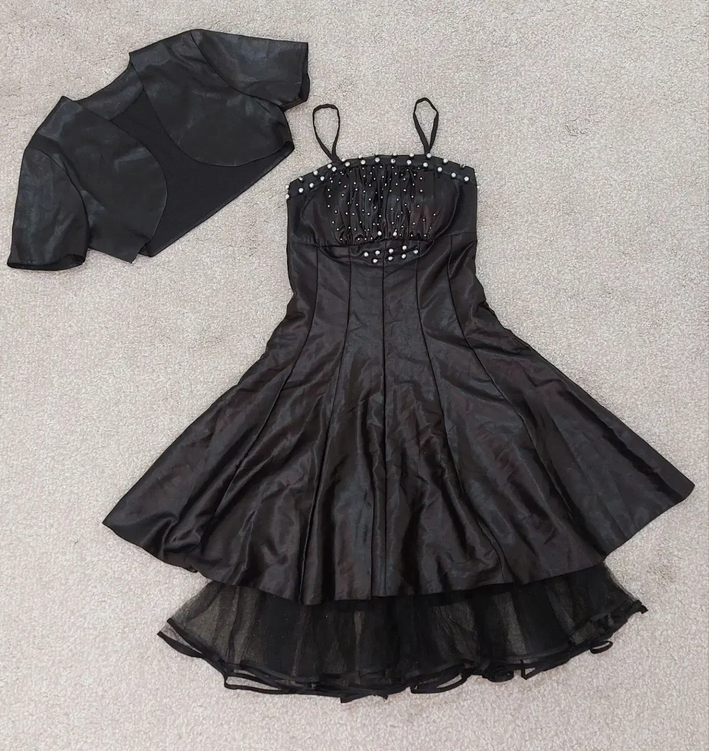 لباس مجلسی|لباس|الوند, |دیوار