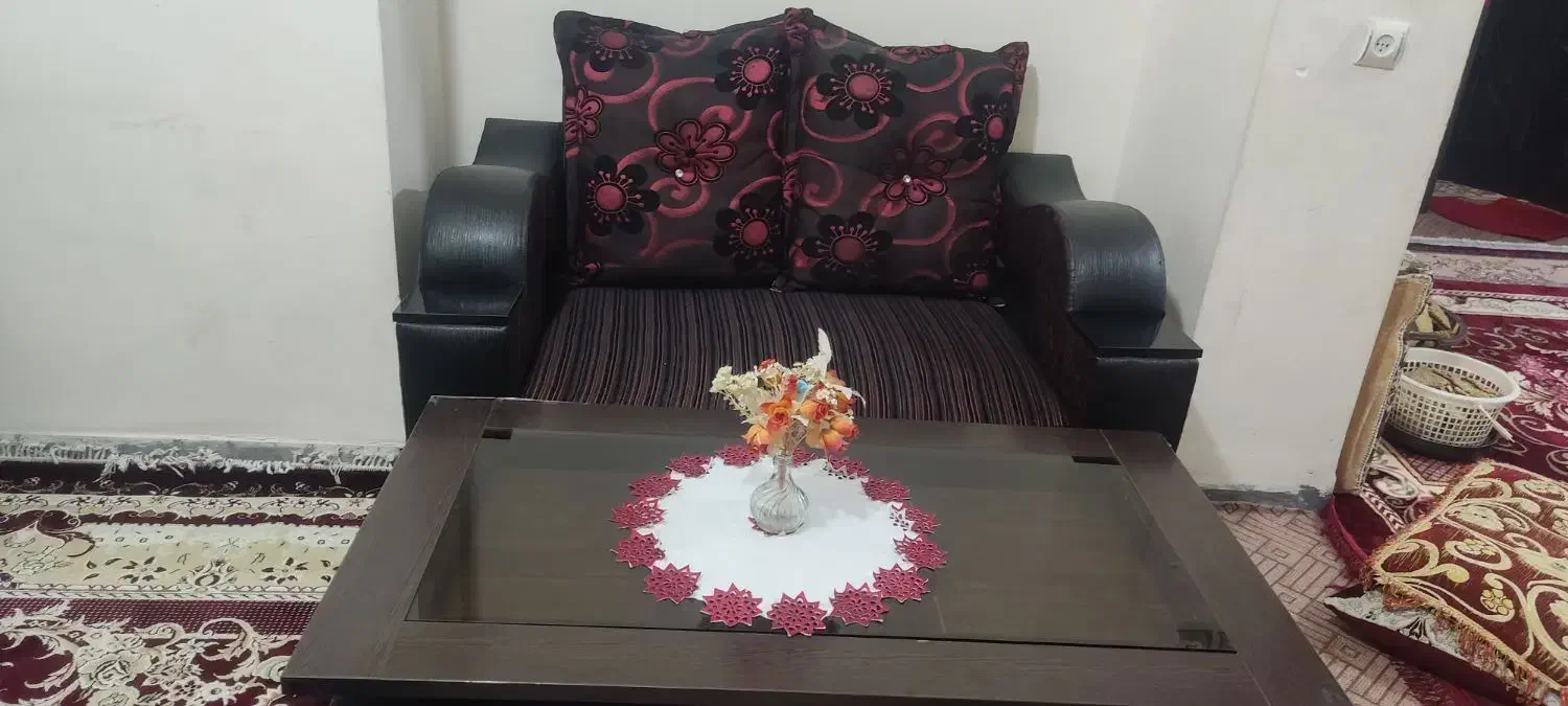 مبلمان دورو شیک همراه عسلی|مبلمان خانگی و میز عسلی|ایلام, |دیوار