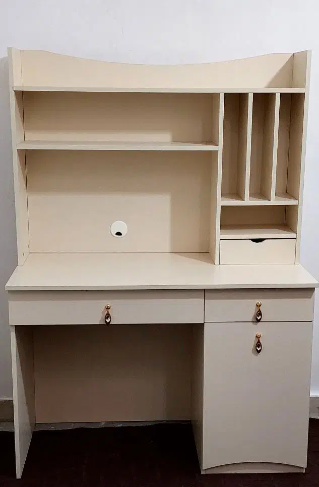 میز تحریر برند صنا چوب|میز تحریر و کامپیوتر|کرمانشاه, |دیوار