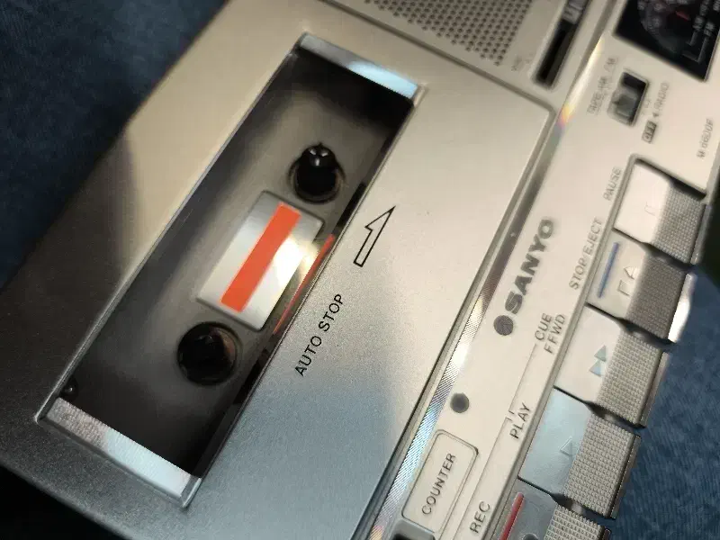 radio cassette sanyo|پخش‌کننده همراه|تهران, راه آهن|دیوار