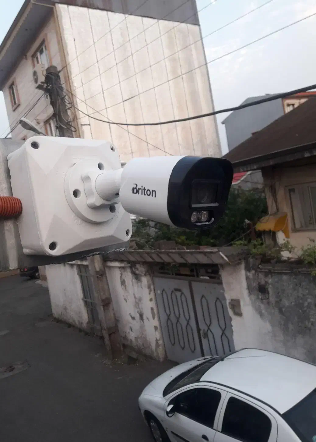 نصب و فروش دوربین مداربسته|دوربین مداربسته|لاهیجان, انقلاب|دیوار