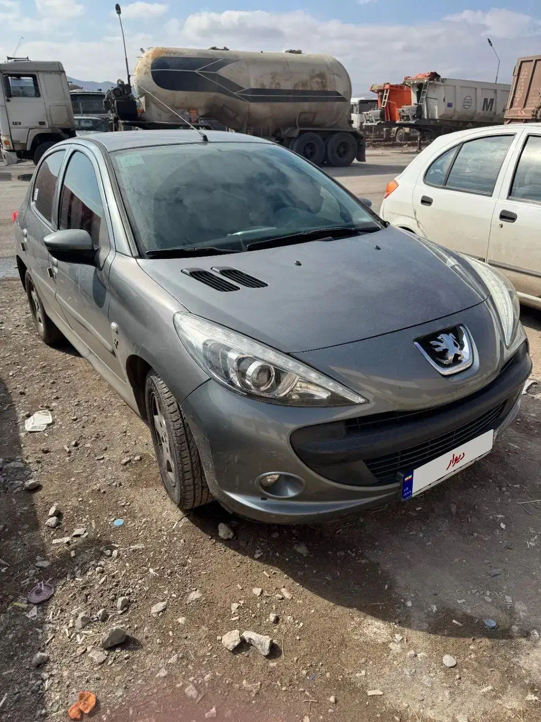 207 مدل 90|خودرو سواری و وانت|رشت, شهرک آیت الله منتظری|دیوار