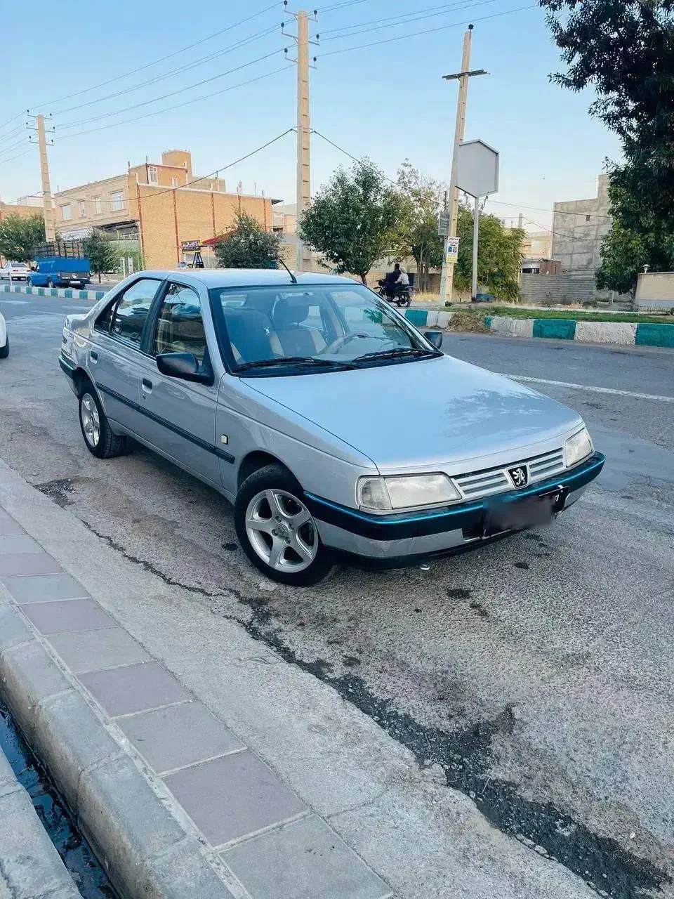 پژو405مدل 93 دوگانه کارخانه|خودرو سواری و وانت|اشنویه, |دیوار