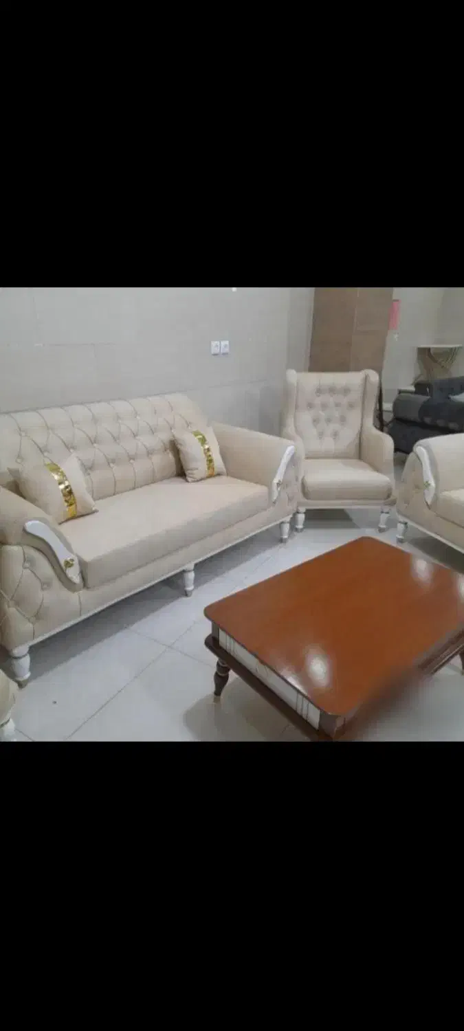 مبل پاریس ۱۲رنگ بندی|مبلمان خانگی و میز عسلی|رشت, سلیمانداراب|دیوار