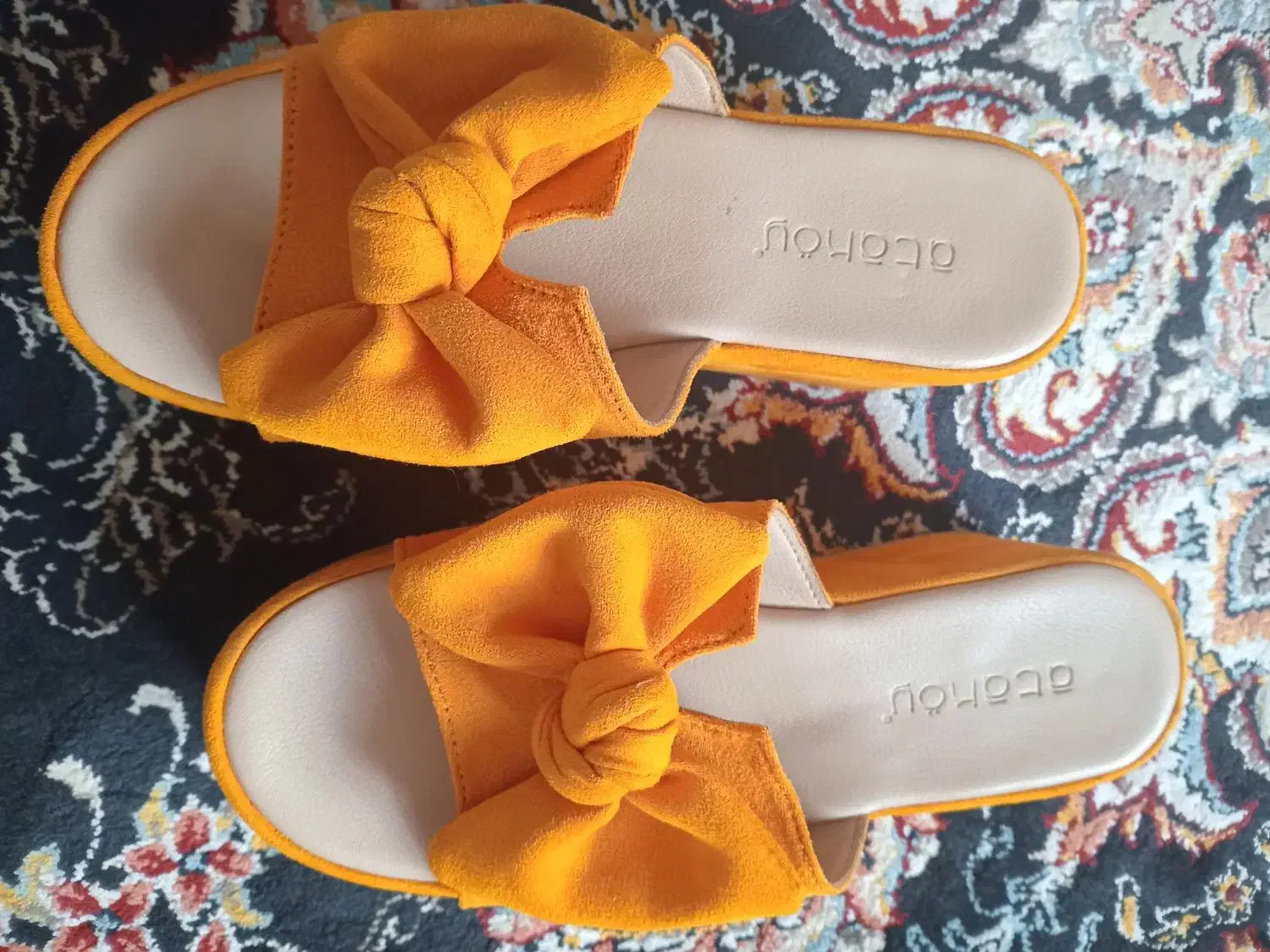 دنپای صندل شیک|کیف، کفش، کمربند|مهاجران, |دیوار