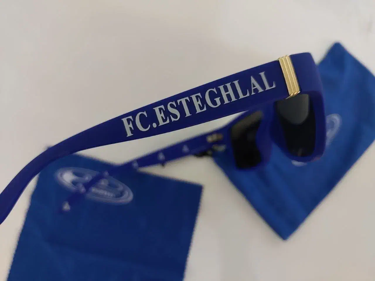 عینک هواداری استقلال|زیورآلات و اکسسوری|اراک, |دیوار