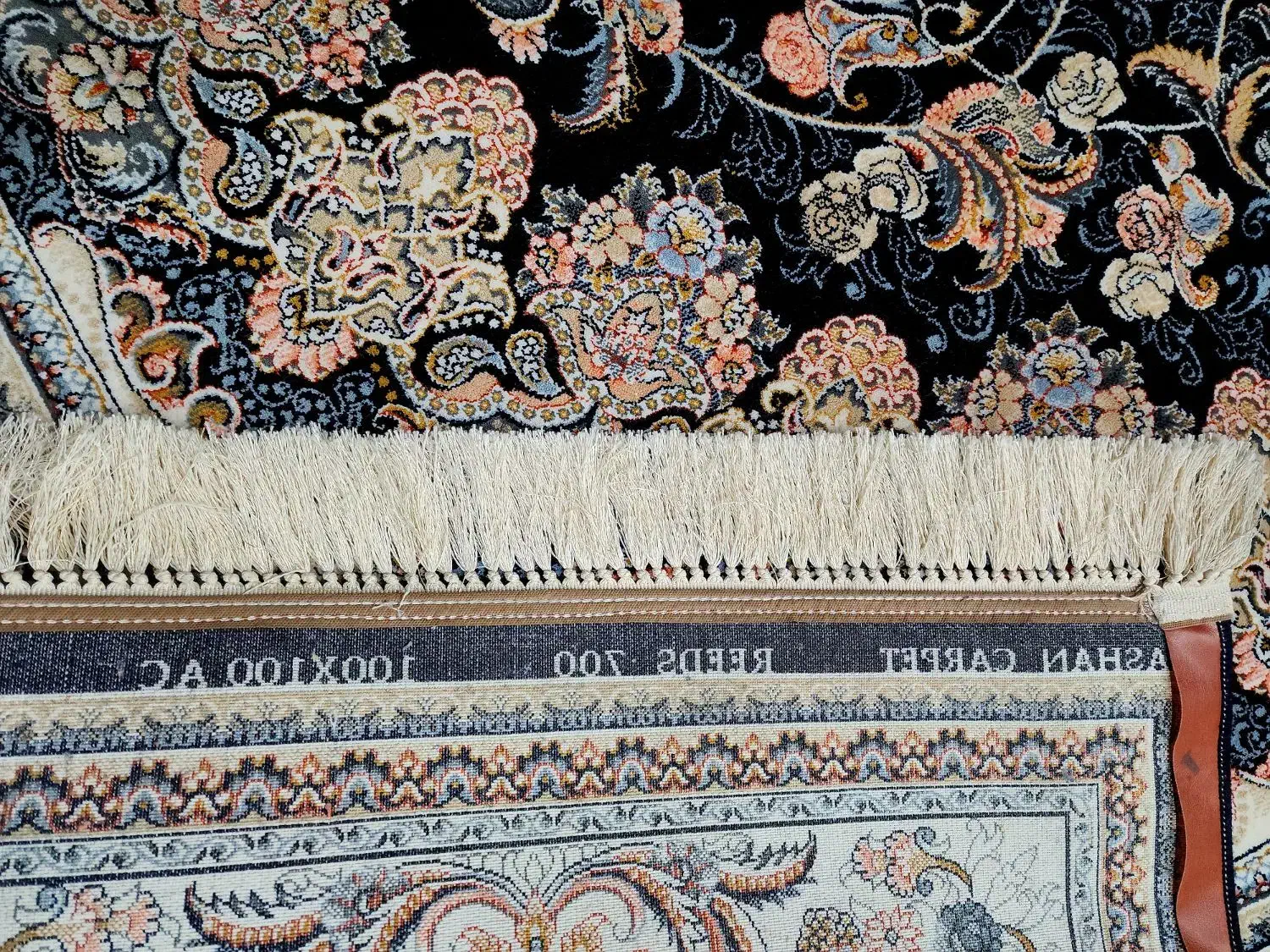 ۹ متری در حد اکبند|فرش|تهران, تهراننو|دیوار