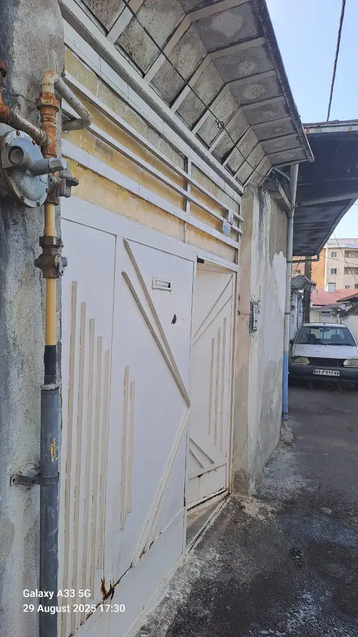 اجاره منزل ویلایی برای انبار یا کافه|اجارهٔ خانه و ویلا|رشت, سعدی (تختی)|دیوار