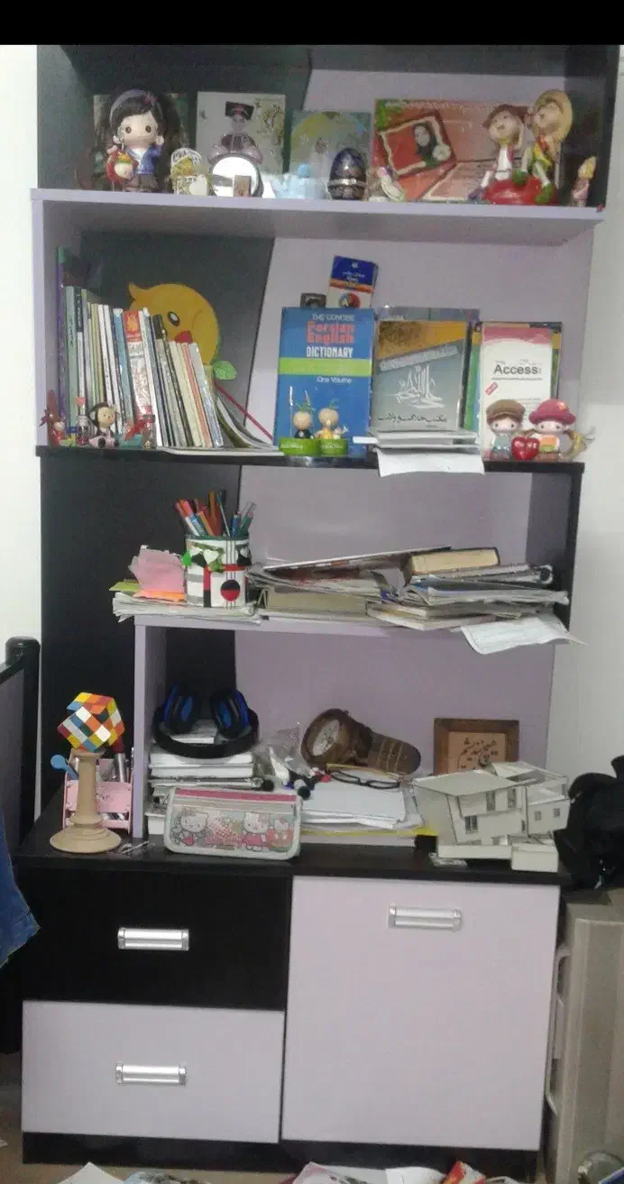 کتابخانه|کتابخانه، شلف، قفسه‌های دیواری|قم, دروازه ری|دیوار