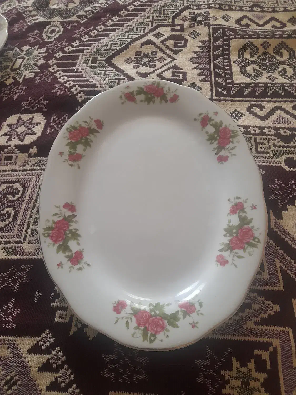 ظروف چینی آلات اصل وقدیمی|ظروف سرو و پذیرایی|اردبیل, |دیوار