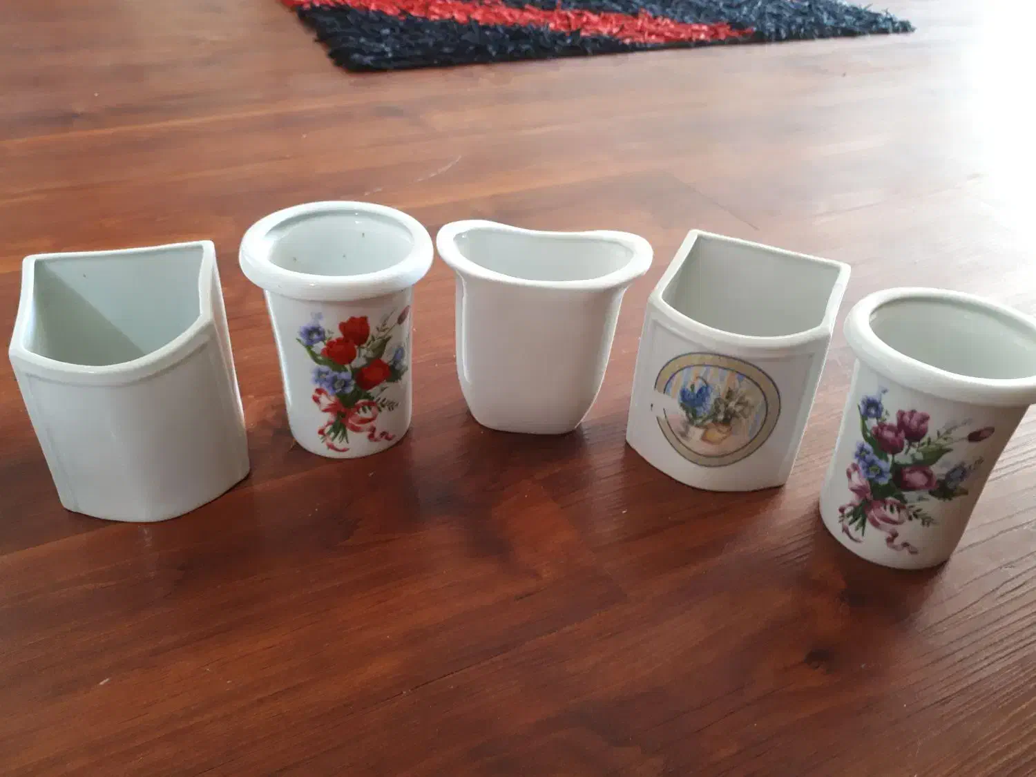 جاقاشقی وچاقو و گلدان|ظروف سرو و پذیرایی|شاهینشهر, فردوسی|دیوار