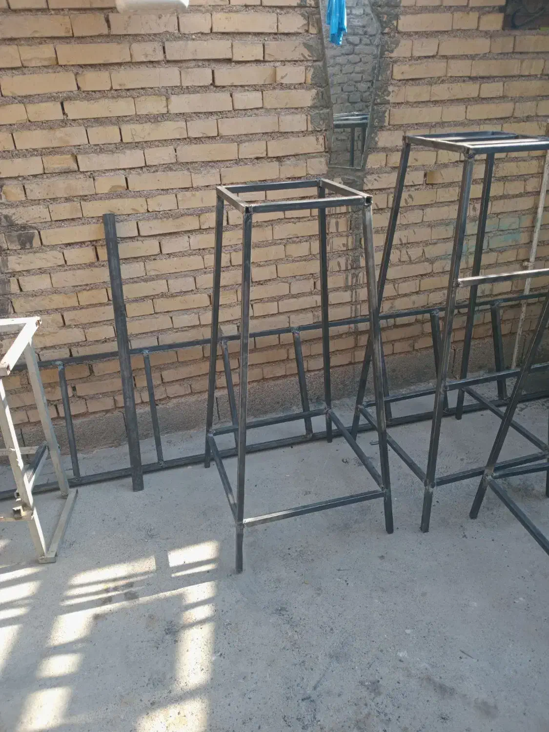 چهارپایه و نردبان|خدمات پیشه و مهارت|دزفول, |دیوار