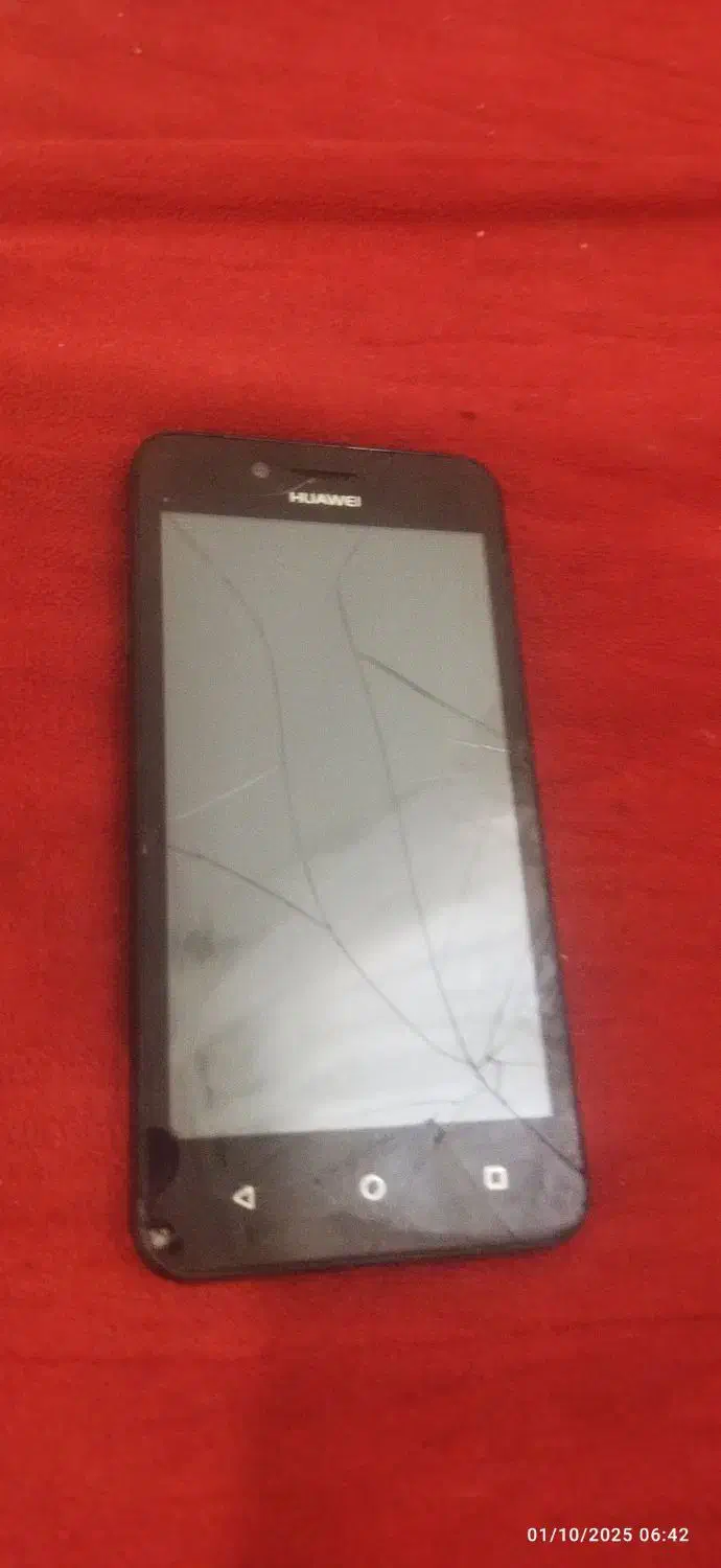 گوشی هاوایی وای ۶|موبایل|بیرجند, |دیوار