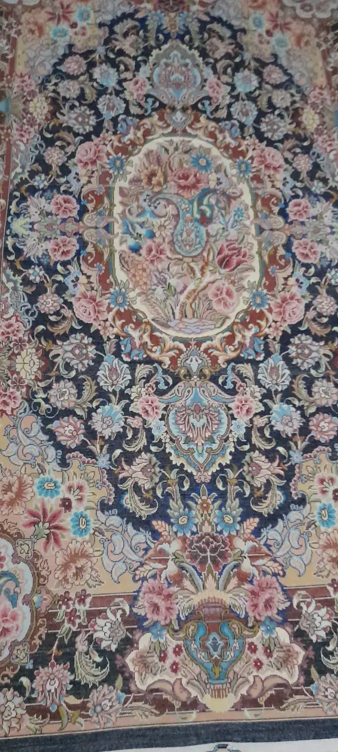 فرش سالاری ذرع ونیم|فرش|لاهیجان, گلستان|دیوار