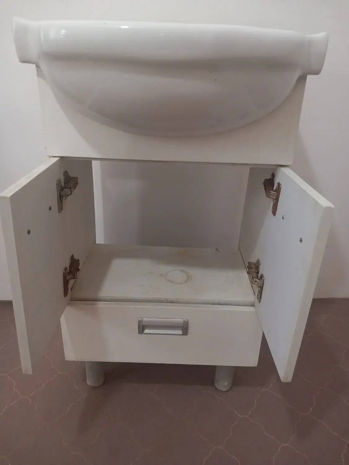 روشویی کابینتی|لوازم سرویس بهداشتی|هشتگرد, فاز ۷ مهستان|دیوار