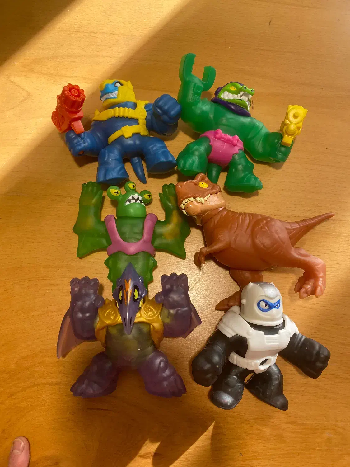 ۱۲ عدد فیگور gu jit su|اسباب‌‌بازی|تهران, قیطریه|دیوار