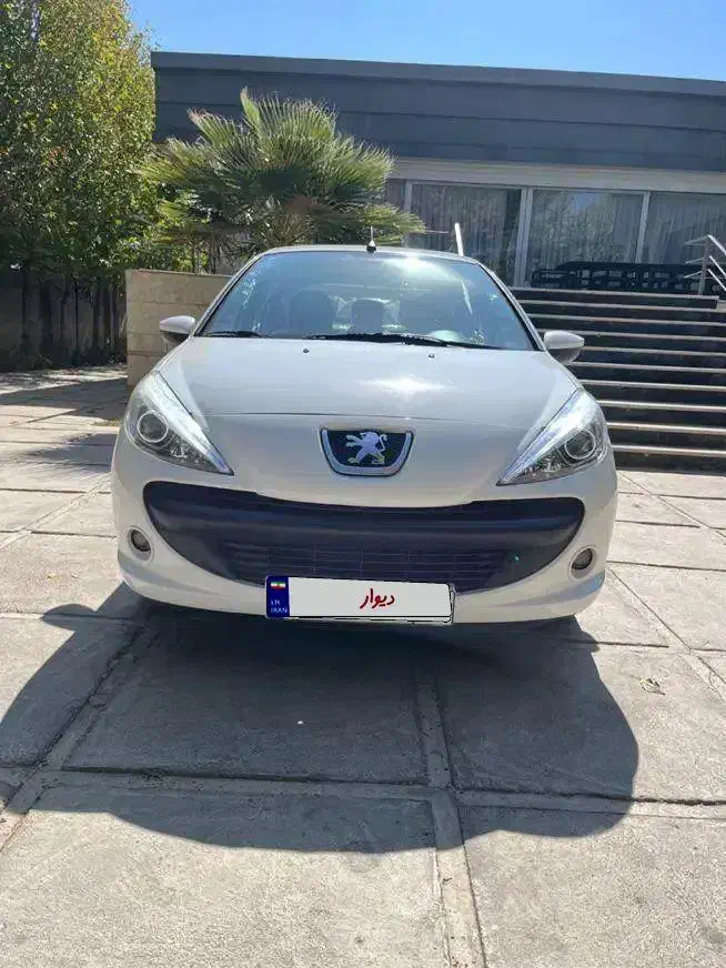 207 مدل ۴۰۳|خودرو سواری و وانت|سیرجان, |دیوار