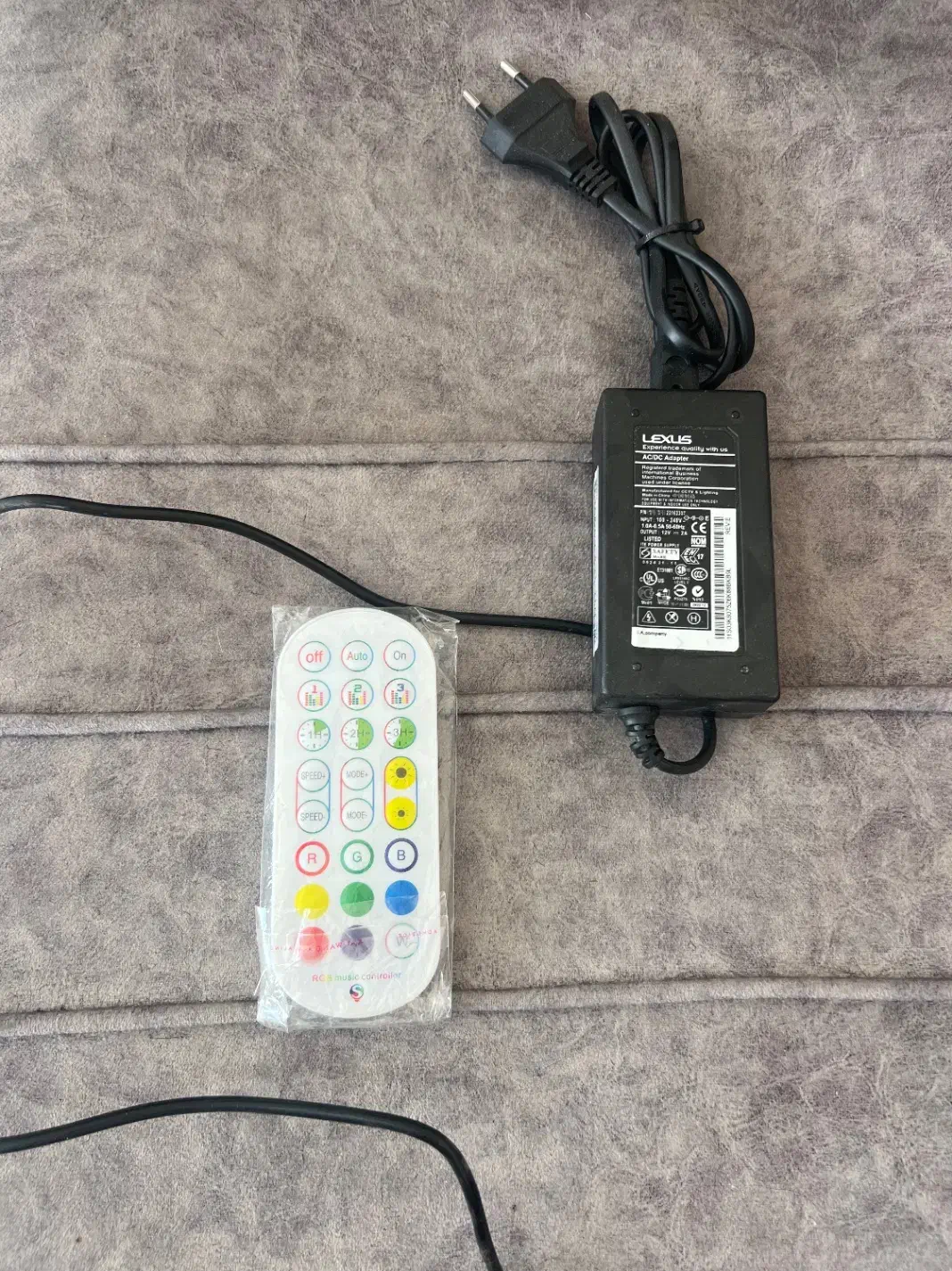 چراغ باتوم لایت RGB|دوربین عکاسی و فیلم‌برداری|اهواز, منازل سپاه|دیوار