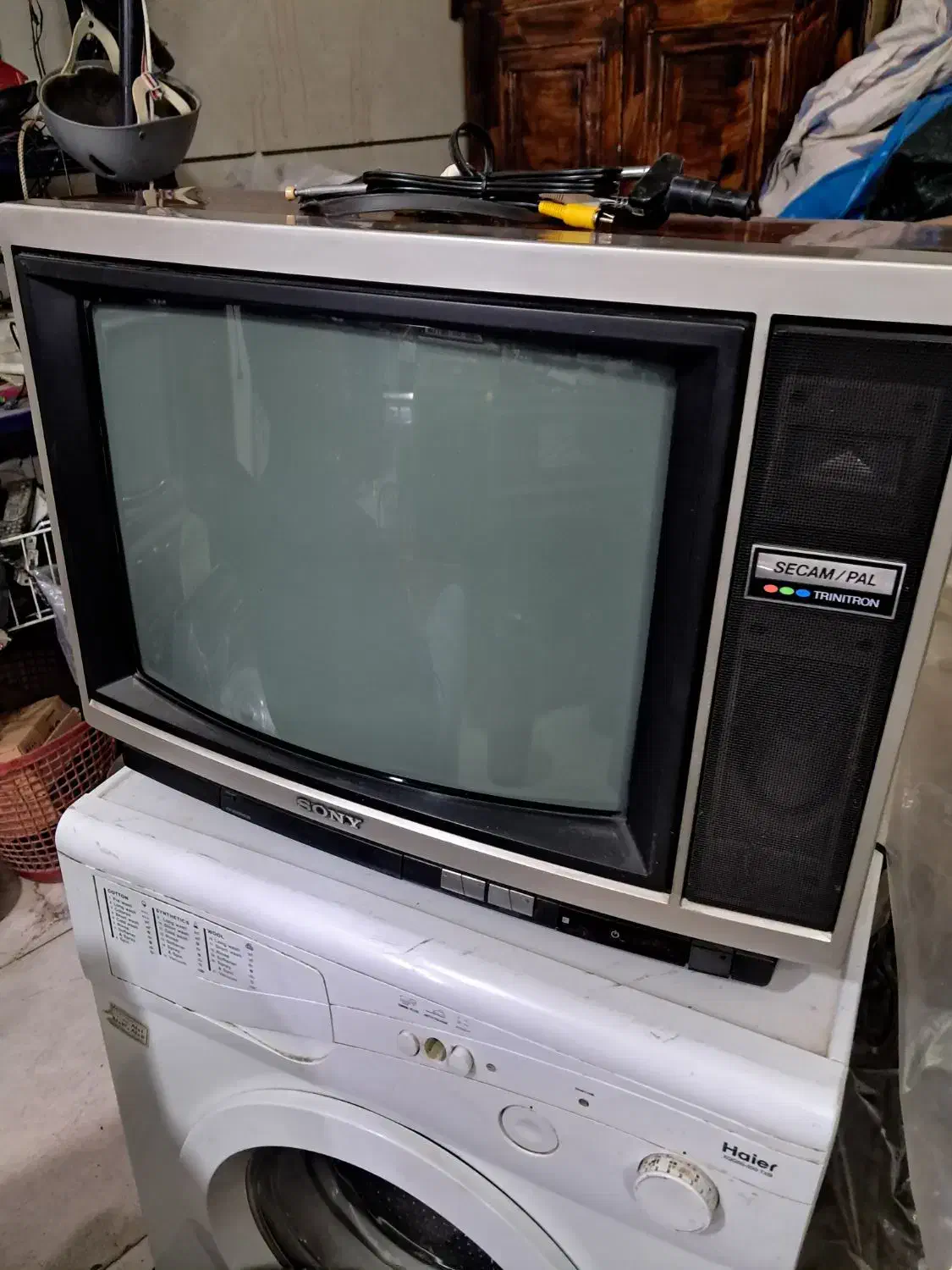 تلوزیون ۲۱ سونی قدیمی کلکسیونی|تلویزیون و پروژکتور|اصفهان, طامه|دیوار