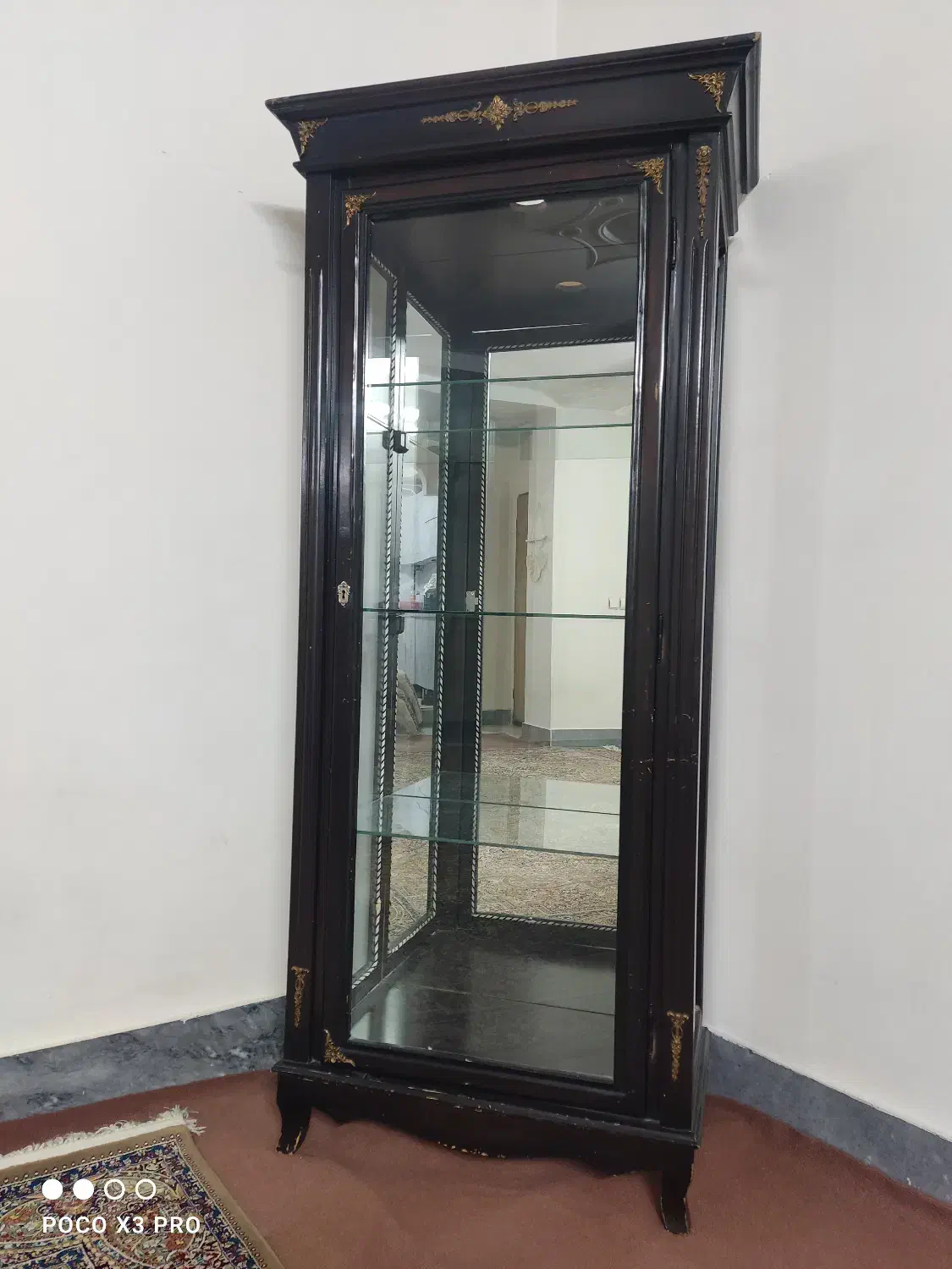 بوفه کارکرده معاوضه باپرنده|بوفه، ویترین، کنسول|قرچک, میرزائی شمالی|دیوار