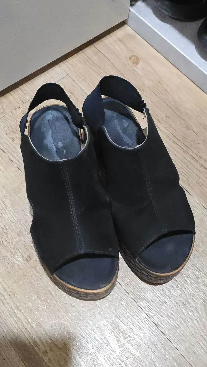 کفش پاشنه دار|کیف، کفش، کمربند|گرگان, |دیوار