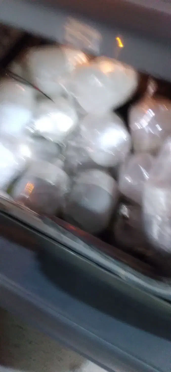 لامپ ال ای دی ۶۰ ولت|لامپ و چراغ|قم, زند آباد|دیوار