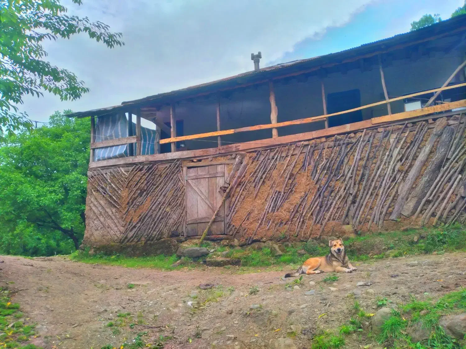 ویلا کاهگلی سنتی قدیمی در بهترین منطقه توریستی|اجارهٔ خانه و ویلا|اطاقور, |دیوار