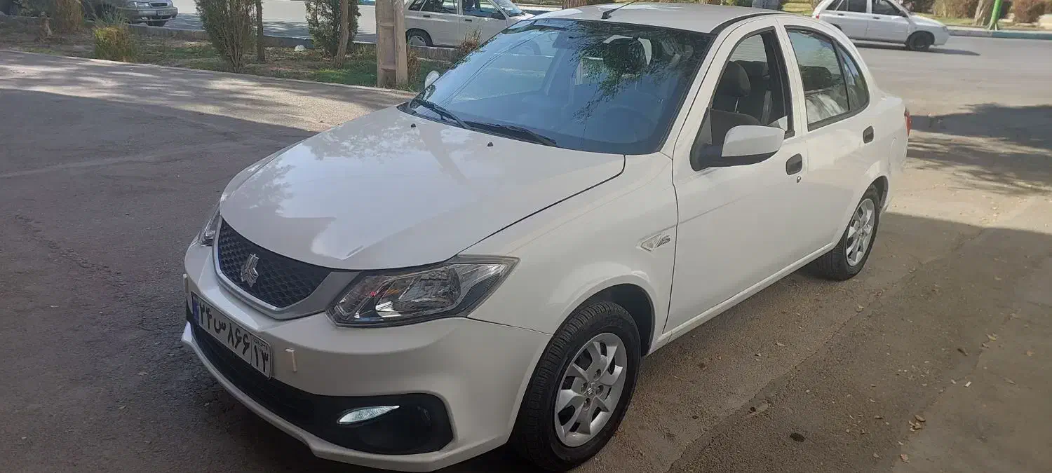 ساینا sمدل ۴۰۲ مانیتوردار|خودرو سواری و وانت|اصفهان, خرم|دیوار