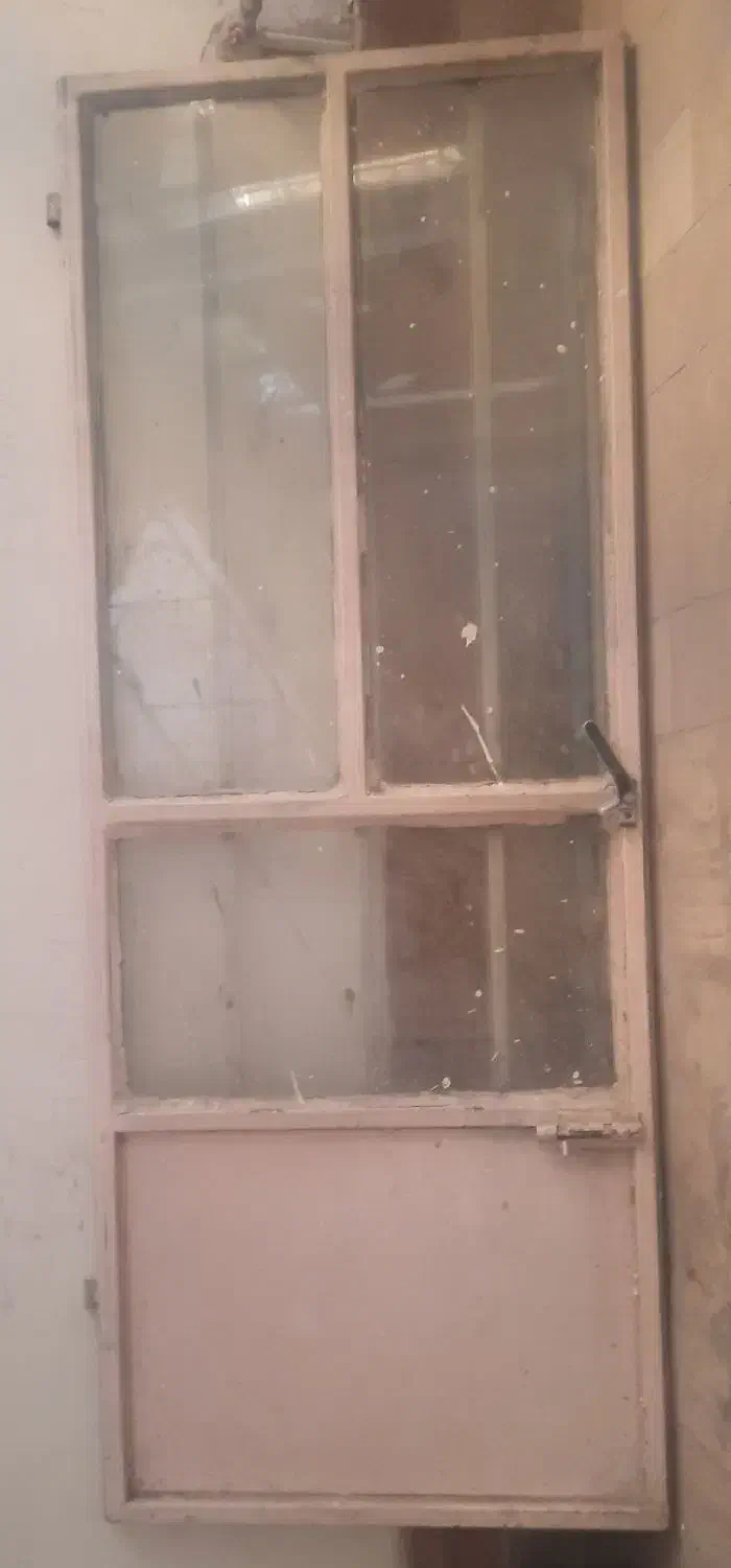 در و پنجره|مصالح و تجهیزات ساختمان|مشهد, مشکینی (شهرک غرب)|دیوار