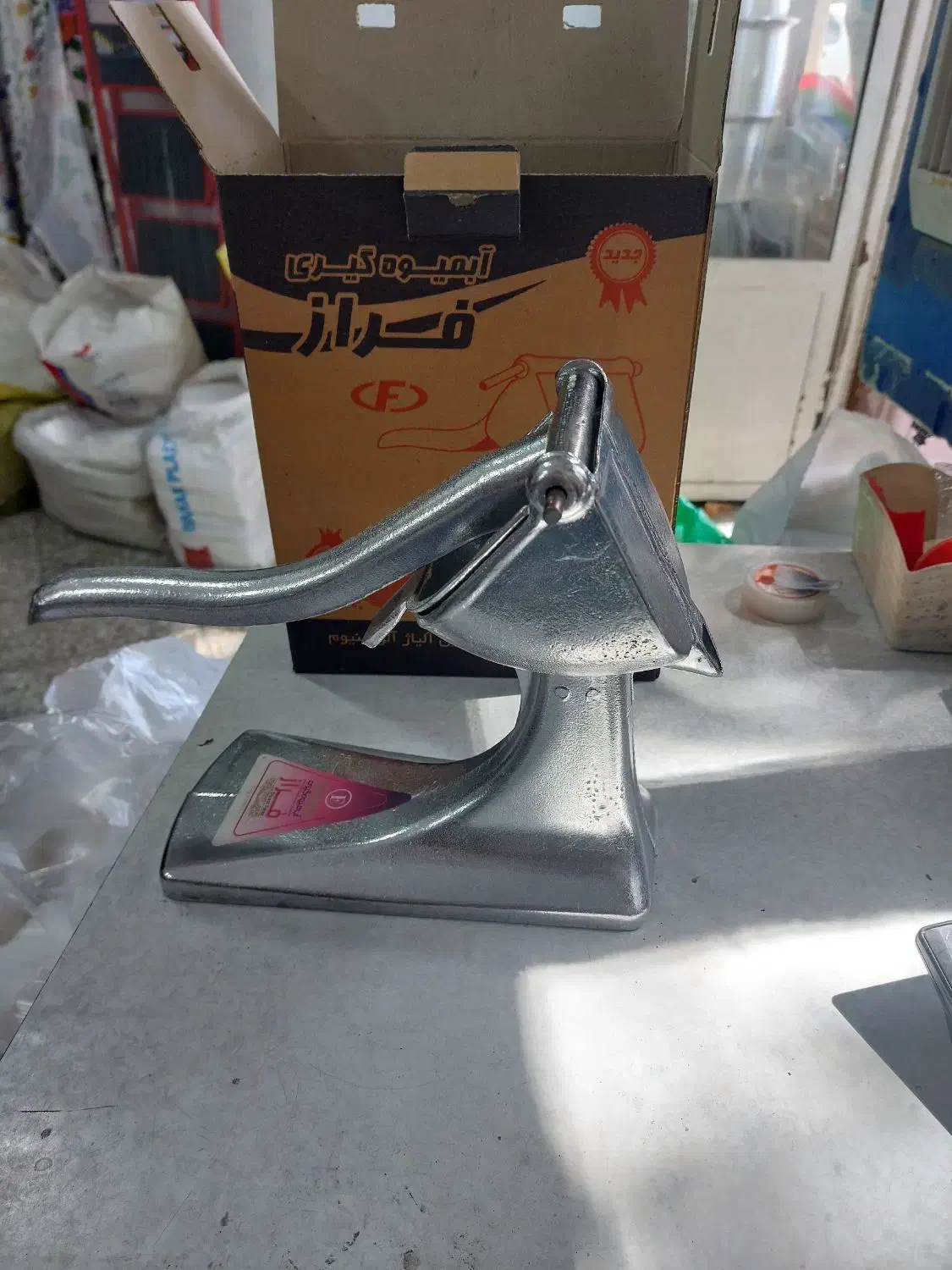 آب انارگیر و آب پرتقال گیر دستی|آبمیوه‌گیر و آب‌مرکبات‌گیر|کرج, احدآباد|دیوار