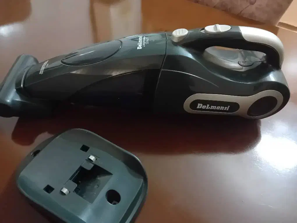 جارو شارژی دلمونتی اصل‌|جاروبرقی، جارو شارژی، بخارشو|رشت, جهاد|دیوار