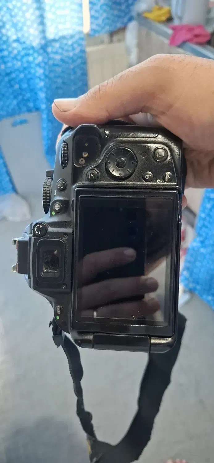 نیکون دی ۵۲۰۰|دوربین عکاسی و فیلم‌برداری|رشت, حافظ آباد|دیوار