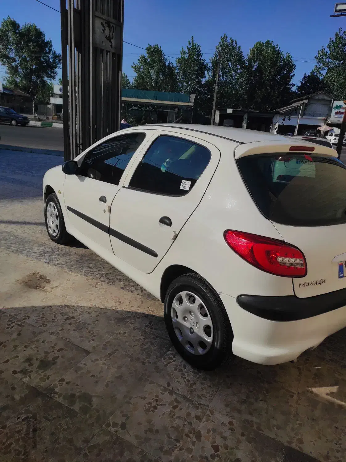 پژو ۲۰۶ تیپ ۲مدل۸۸کم کار|خودرو سواری و وانت|رودسر, |دیوار