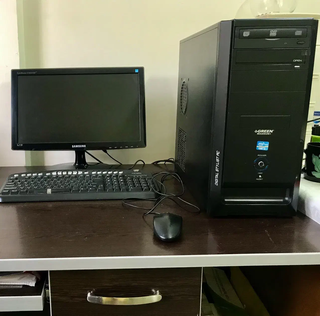 دو مانیتور سامسونگ ۱۹ اینچ/کیس گرین مگنوم/کیبورد|قطعات و لوازم جانبی رایانه|تهران, مهران|دیوار