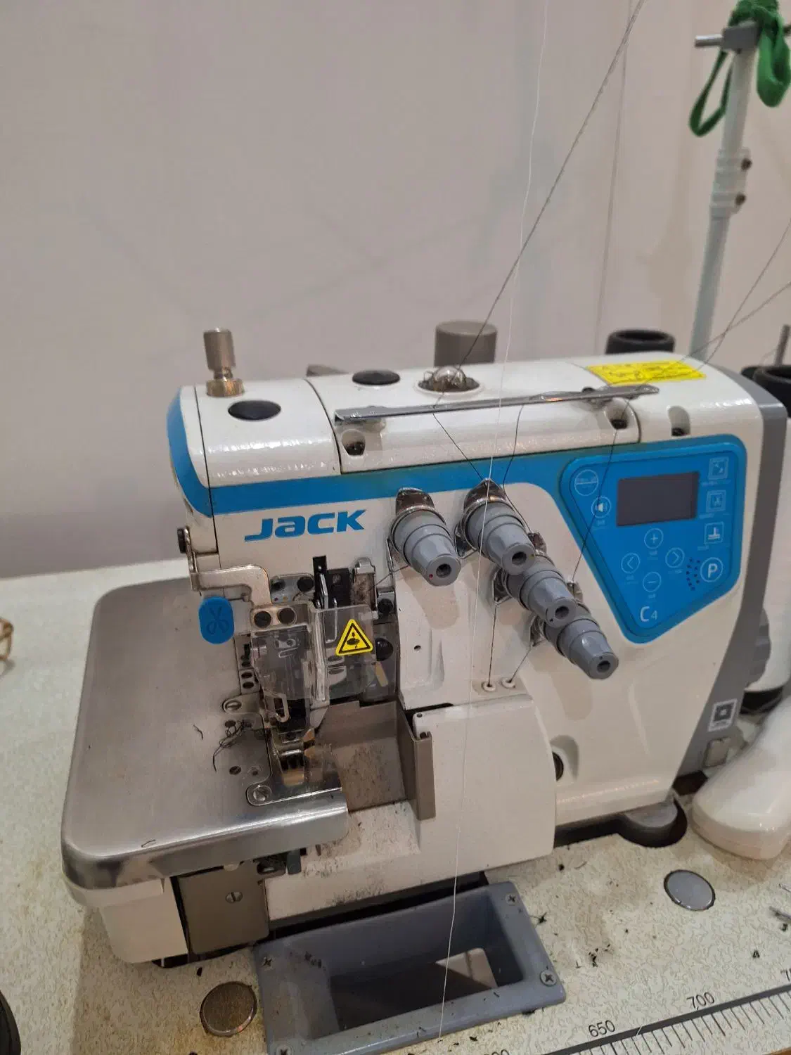 چرخ سردوز صنعتی c4|چرخ خیاطی و ریسندگی|نظرآباد, رسالت|دیوار