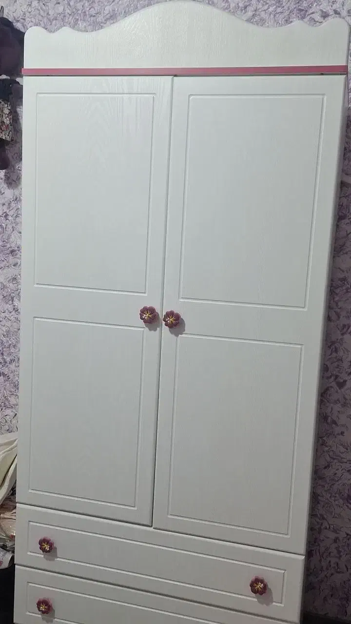 تخت و کمد|اسباب و اثاث بچه|کبودرآهنگ, |دیوار