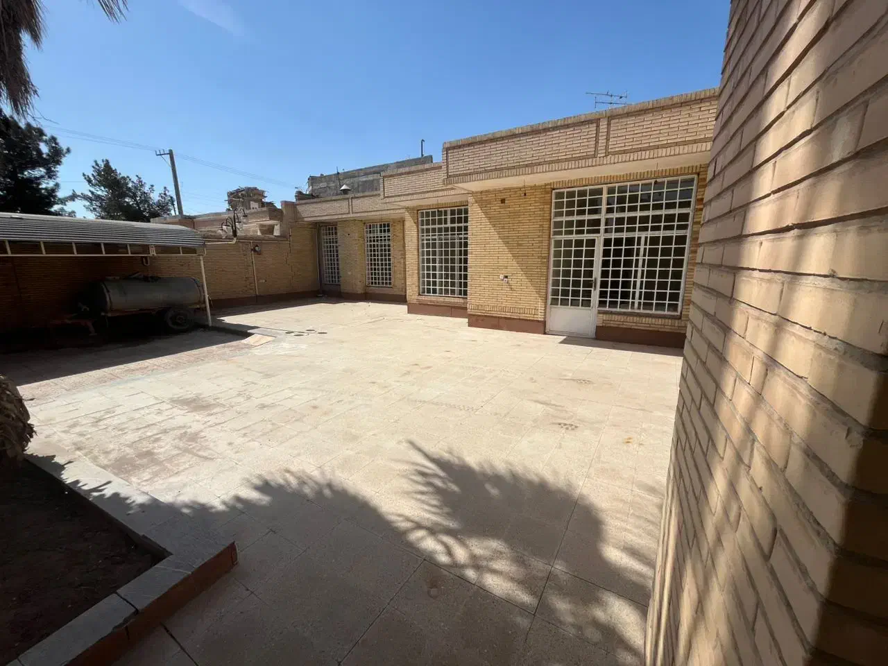 فروش منزل مسکونی درب حیاط خ کارگر|فروش خانه و ویلا|رفسنجان, |دیوار