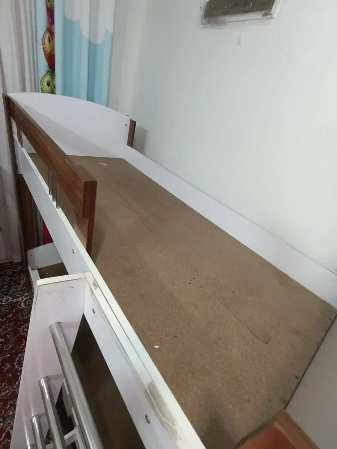 تخت دو طبقه سالم|تخت و صندلی بچه|مشهد, عبادی|دیوار