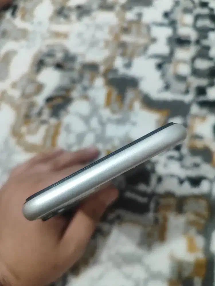 ایفون ۱۱نرمال پارت نامبر ژاپن|موبایل|لاهیجان, شهرک جانبازان|دیوار