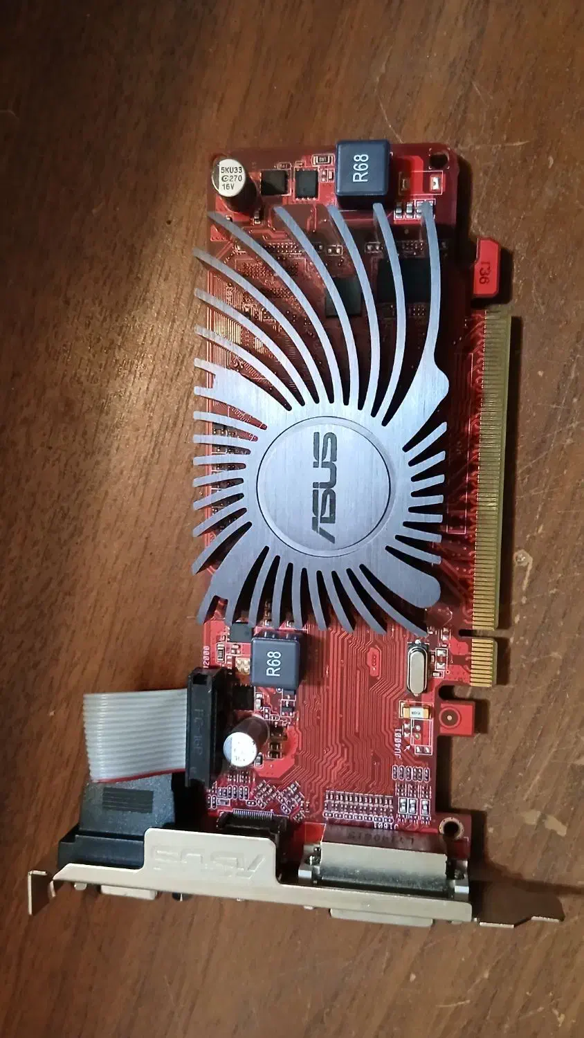 کارت گرافیک radeon hd5450|قطعات و لوازم جانبی رایانه|پرند, فاز ۴|دیوار