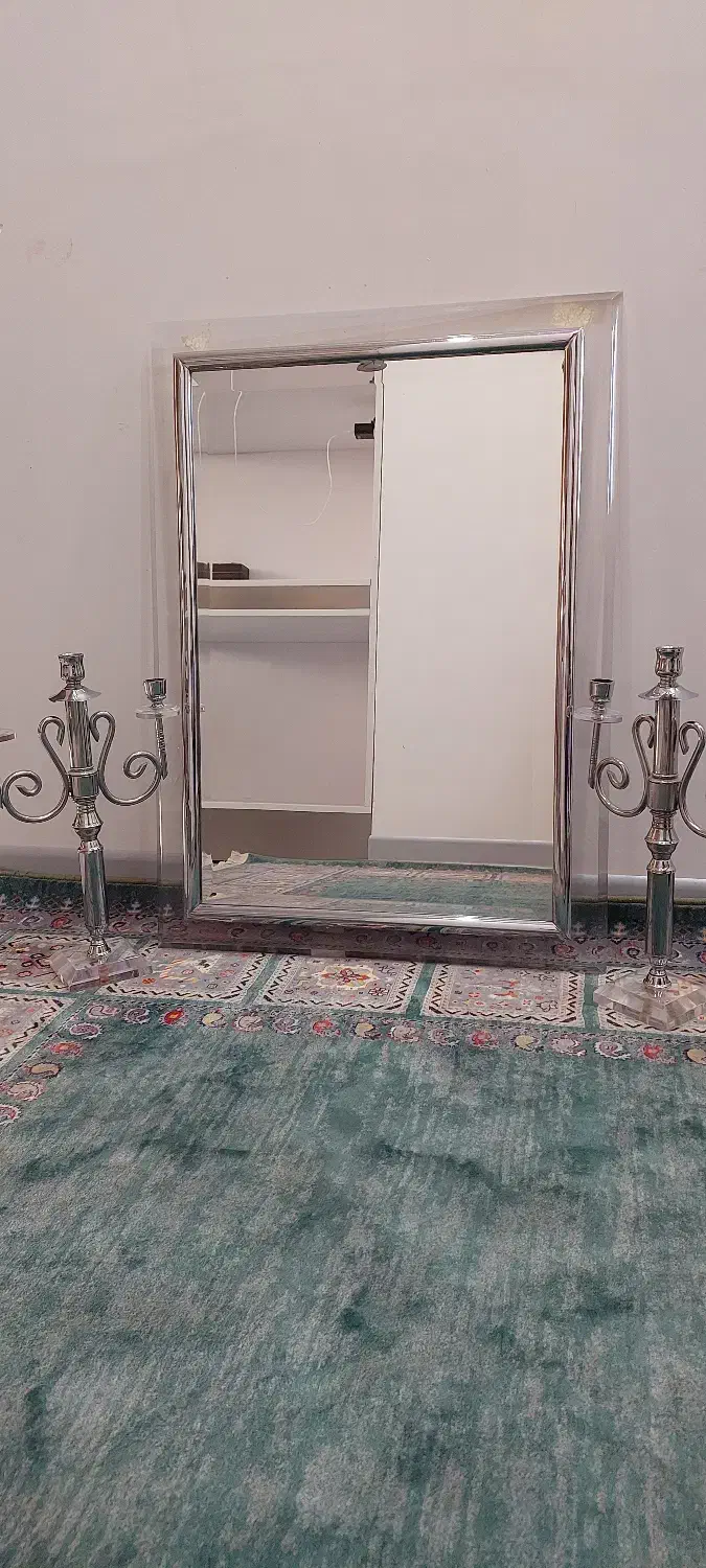 آینه و شمعدان|آینه|هشتگرد, شهرک گلها|دیوار