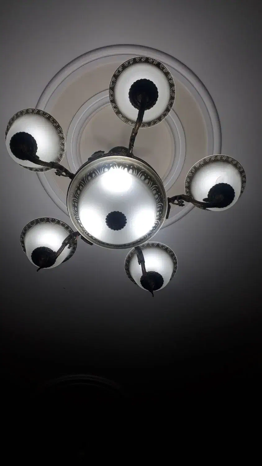 لوستر پنج شاخه برنجی سالم سالم|لوستر و چراغ آویز|رشت, حمیدیان|دیوار