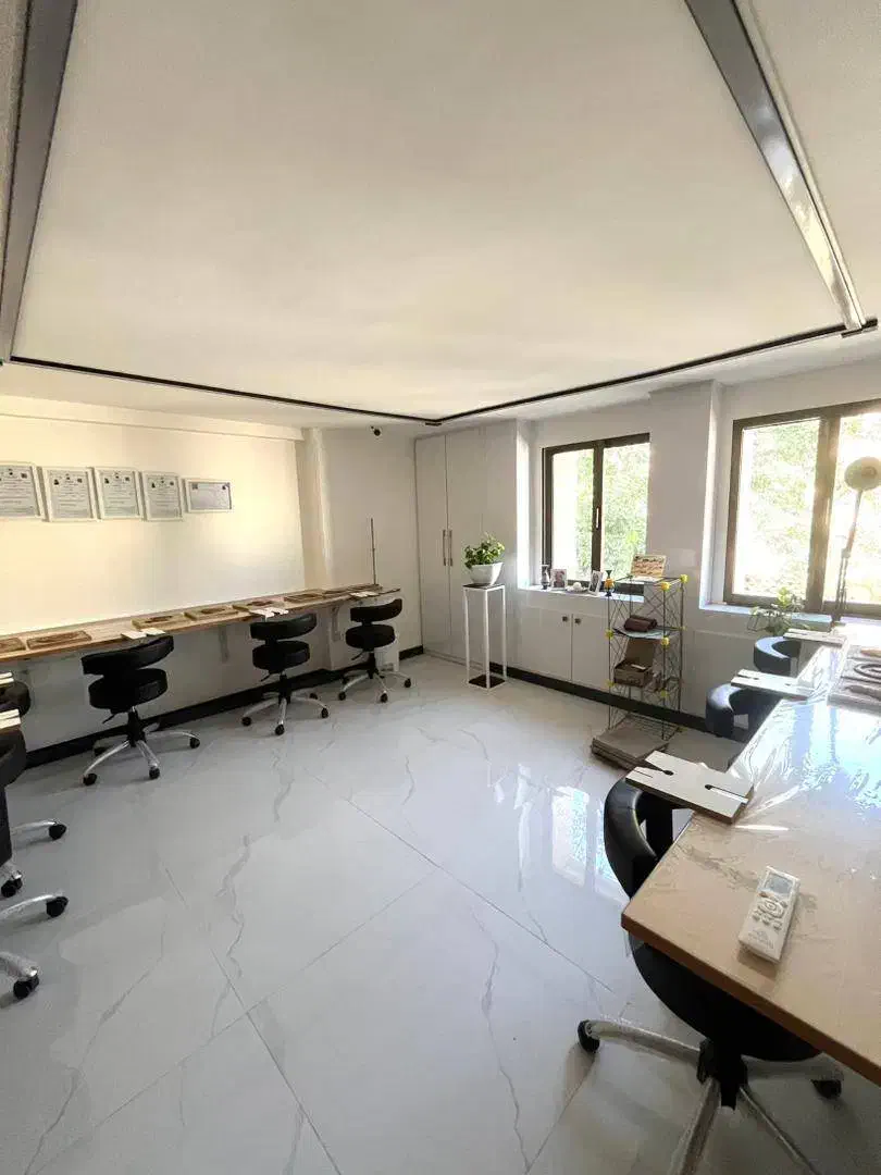 اجاره کوتاه مدت|اجارهٔ کوتاهمدت دفتر کار و فضای آموزشی|اصفهان, چرخاب|دیوار