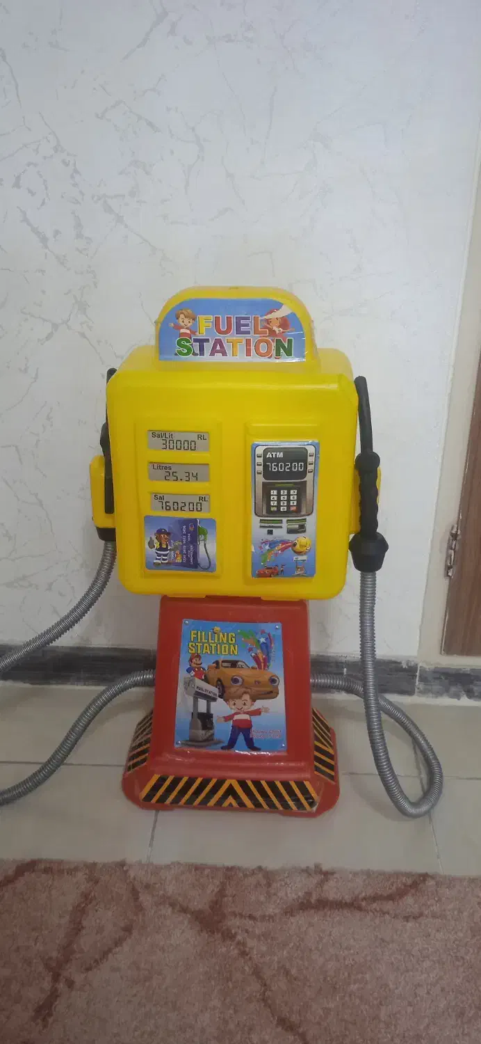 پمپ بنزین اسباب بازی|اسباب‌‌بازی|اسلام‌شهر, شهرک سالور|دیوار