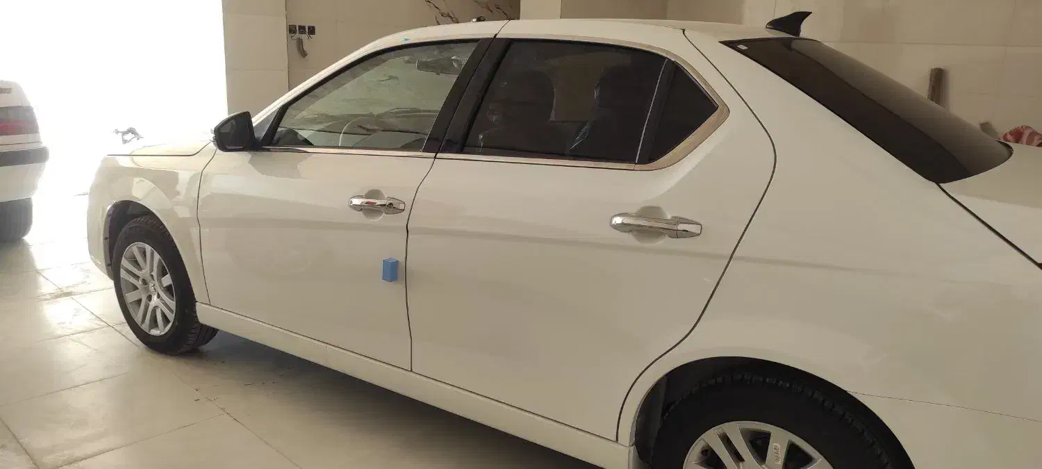 دنا پلاس 6 دنده دستی با رینگ|خودرو سواری و وانت|شهرکرد, |دیوار